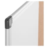 Magnétique, cadre aluminium, 900 x 600 mm Tableau blanc et liège Maya BI-OFFICE - Coin en plastique du cadre aluminium du tableau Bi-Office Maya