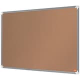 Tableau en liège nobo Premium Plus à cadre aluminium, 900 x 600 mm, de trois quarts