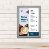 Porte affiche EUROPEL Premium argent fixé au mur