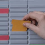 Taille 2, blanc, 60 x 84 mm, boîte de 100 Fiche T FRANKEN - Fiche T FRANKEN glissée dans un planning