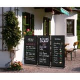 Panneaux trottoir Multiboard sur leurs pieds Securit