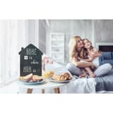 Ardoise de table silhouette maison Securit, avec un message écrit