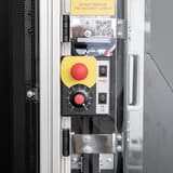 Coupeuse verticale électrique Sword ELS 210 NEOLT — Boîtier de commande de la coupeuse verticale NEOLT Sword ELS 210, arrêt d'urgence et réglage de la vitesse
