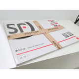 Banderoleuse de table, paquets jusqu'à 460 mm WK02-30 SUNPACK - Enveloppes d'expédition croisées par des bandes kraft, banderoleuse SUNPACK WK02-30