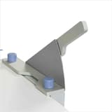 Couverturière pour couvertures rigides 330 x 330 mm Casematic H32 Pro FASTBIND - Cisaille des angles Fastbind Ha10 montée en bord de table de la couverturière Casematic