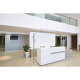 Portemanteau sur pied, 7 tringles caurus chrome MAUL - Portemanteau sur pied MAULcaurus chrome, en situation