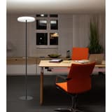 Lampadaire LED, tête en forme de nuage COCOON UNILUX - Lampadaire LED UNILUX COCOON noir, en situation dans un bureau