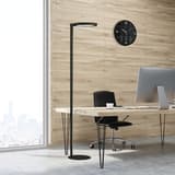 Lampadaire LED, 60 % direct et 40 % indirect OPUS UNILUX - Lampadaire LED UNILUX OPUS noir, en situation dans un bureau