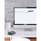 Lampe de bureau LED dimmable, 4000 K space argent MAUL - Lampe de bureau LED dimmable MAULspace argent, en situation