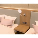 Lampe de bureau ou murale LED Horizon blanc HANSA - Lampe de bureau Hansa Horizon blanc, fixée au mur
