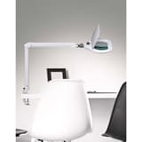 Lampe loupe LED dimmable à pince, lentille 234 cm² crystal blanc MAUL - Lampe loupe LED à pince MAULcrystal blanc, en situation