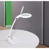 Lampe loupe LED dimmable, double lentille iris blanc MAUL - Lampe loupe LED dimmable MAULiris blanc, en situation