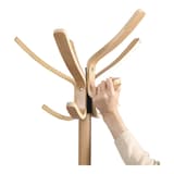 Portemanteau sur pied tout bois, 10 patères CAFE ALBA - Portemanteau sur pied tout bois ALBA CAFE hêtre, patère, détail