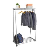 Vestiaire mobile, 2 étagères, 6 cintres en bois OSLO ALBA - Vestiaire mobile ALBA OSLO, en usage