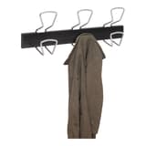 Patère murale, 3 crochets doubles en métal PRO3 - Patère murale ALBA PRO3, en usage, un manteau suspendu